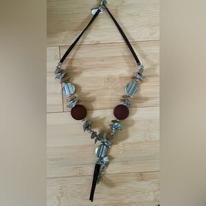 Chunky long necklace